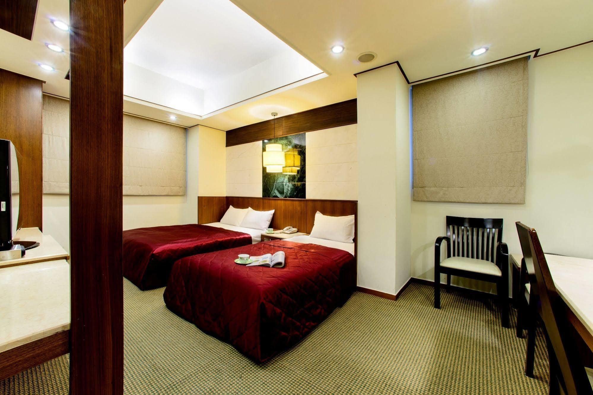 Kao Yuan Hotel - Zhong Shan Tchaj-čung Exteriér fotografie