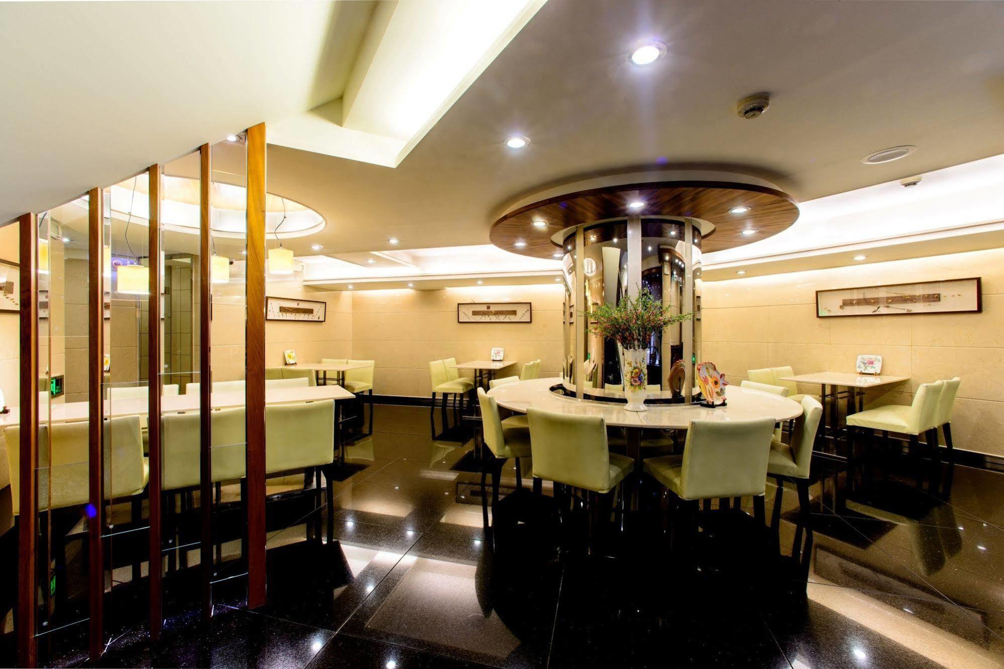 Kao Yuan Hotel - Zhong Shan Tchaj-čung Exteriér fotografie